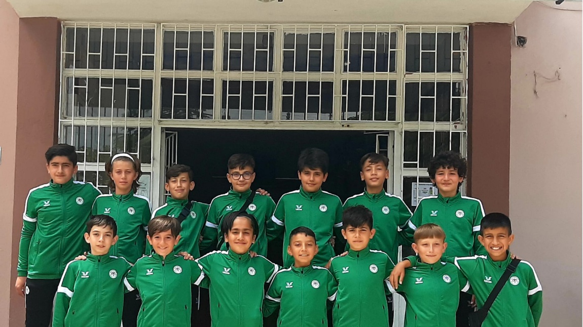 Okul futbol takımımız Türkiye Finallerinde 4.oldu